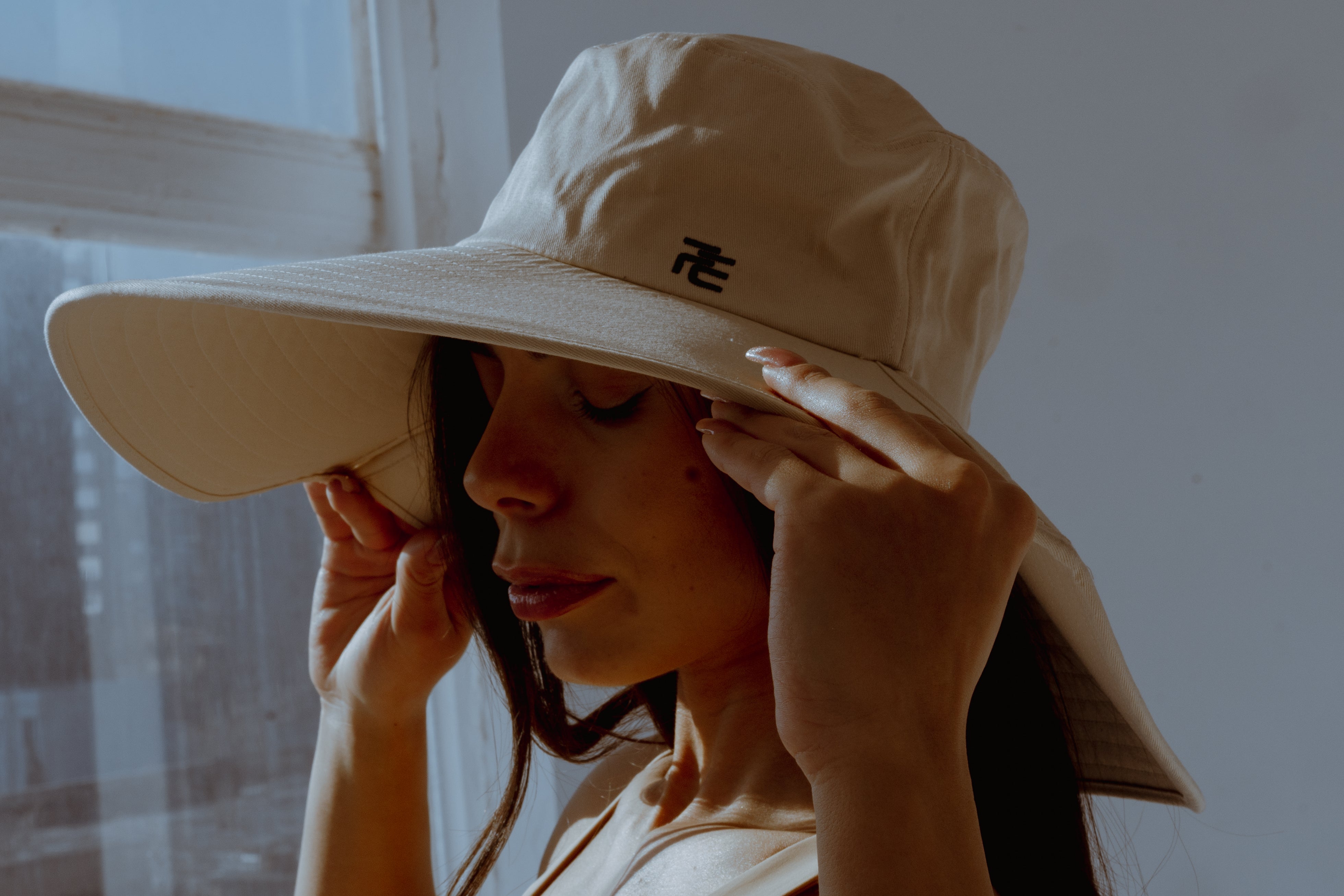 Fique EMF Protective Beach Hat
